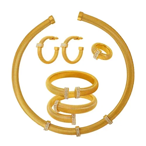 Conjunt de joies de coll d'arracades