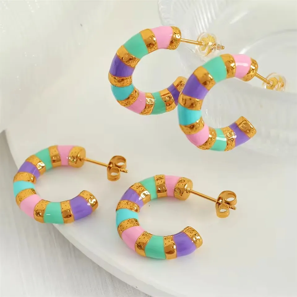 Arracades de goteig de colors explosius